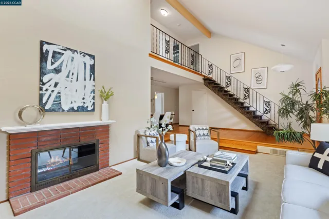 $1,390,000 | 1759 Crescent Drive, Walnut Creek, CA 94598