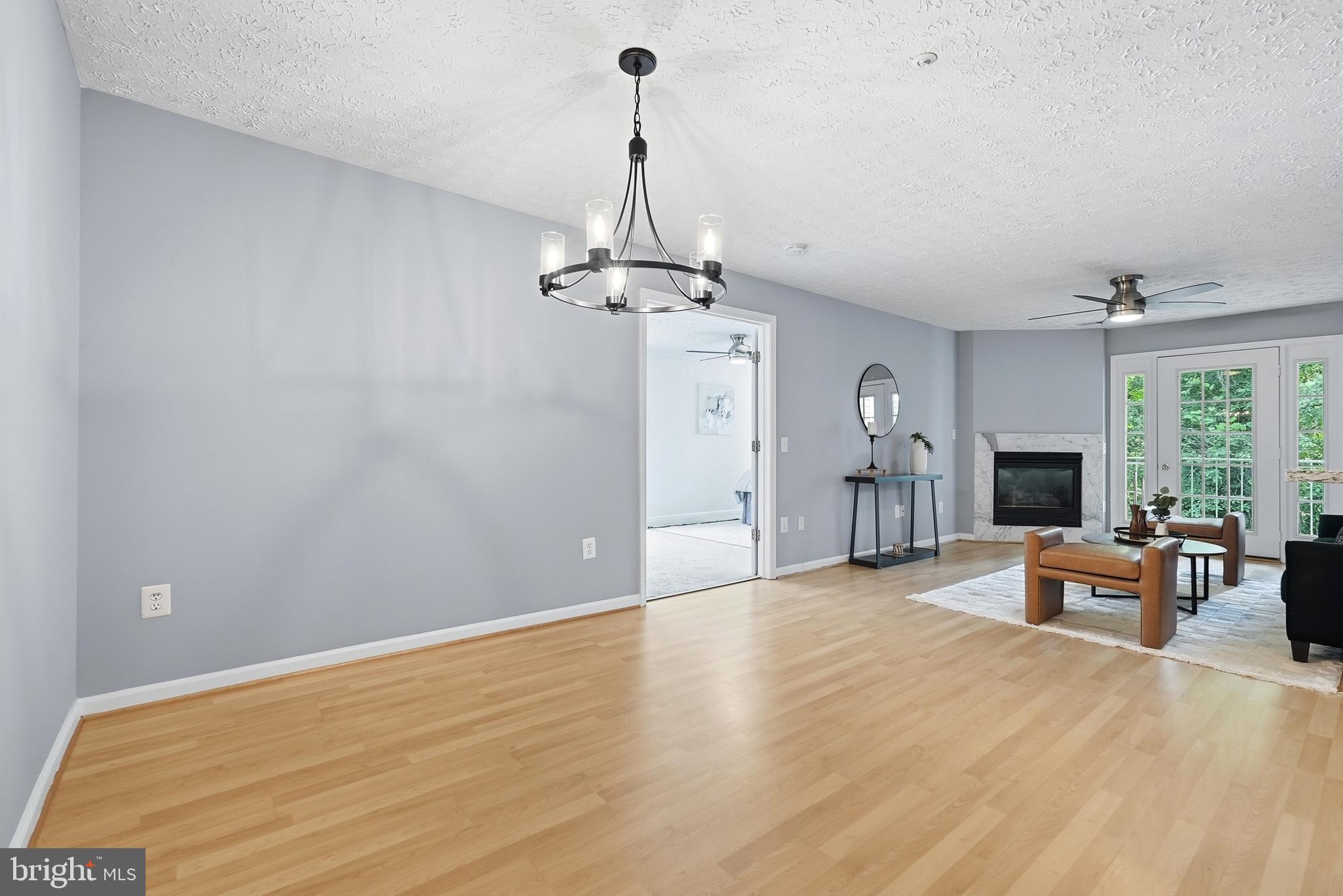 2054 Quaker Way, Unit 9 Annapolis, MD 21401 - Photo 12 of 29 Dining area flows seamlessly into the living room