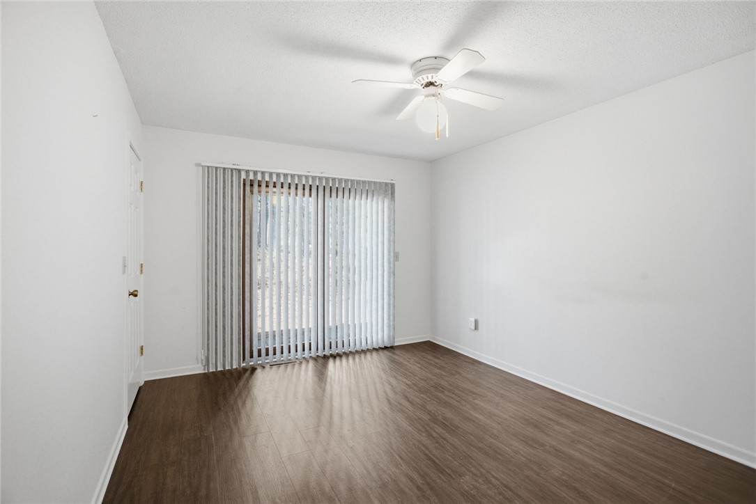 308 Wildwood Road Walhalla, SC 29691 - Photo 11 of 23 This bright and airy room offers abundant natural light and versatile living space.
