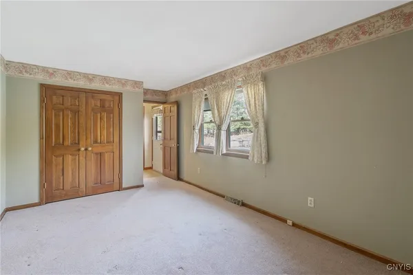 $659,900 | 7266 Wakefield Drive, Manlius, NY 13066