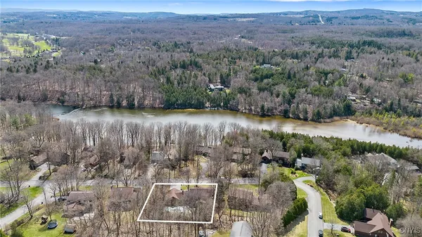 $659,900 | 7266 Wakefield Drive, Manlius, NY 13066