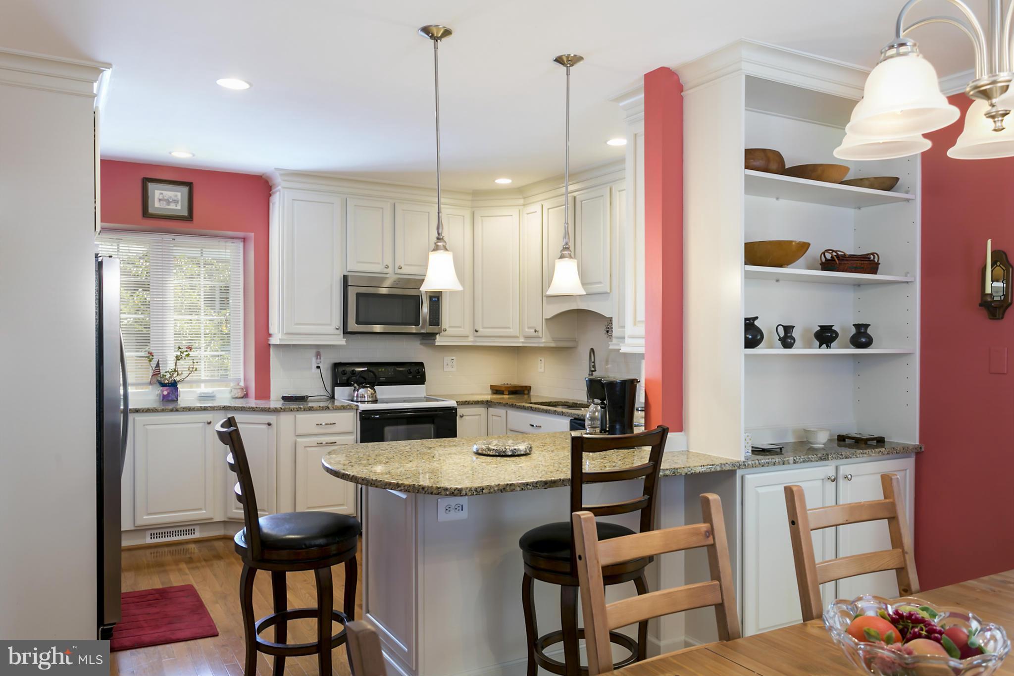 813 Wellington Road Baltimore, MD 21212 - Photo 13 of 30 Kitchen