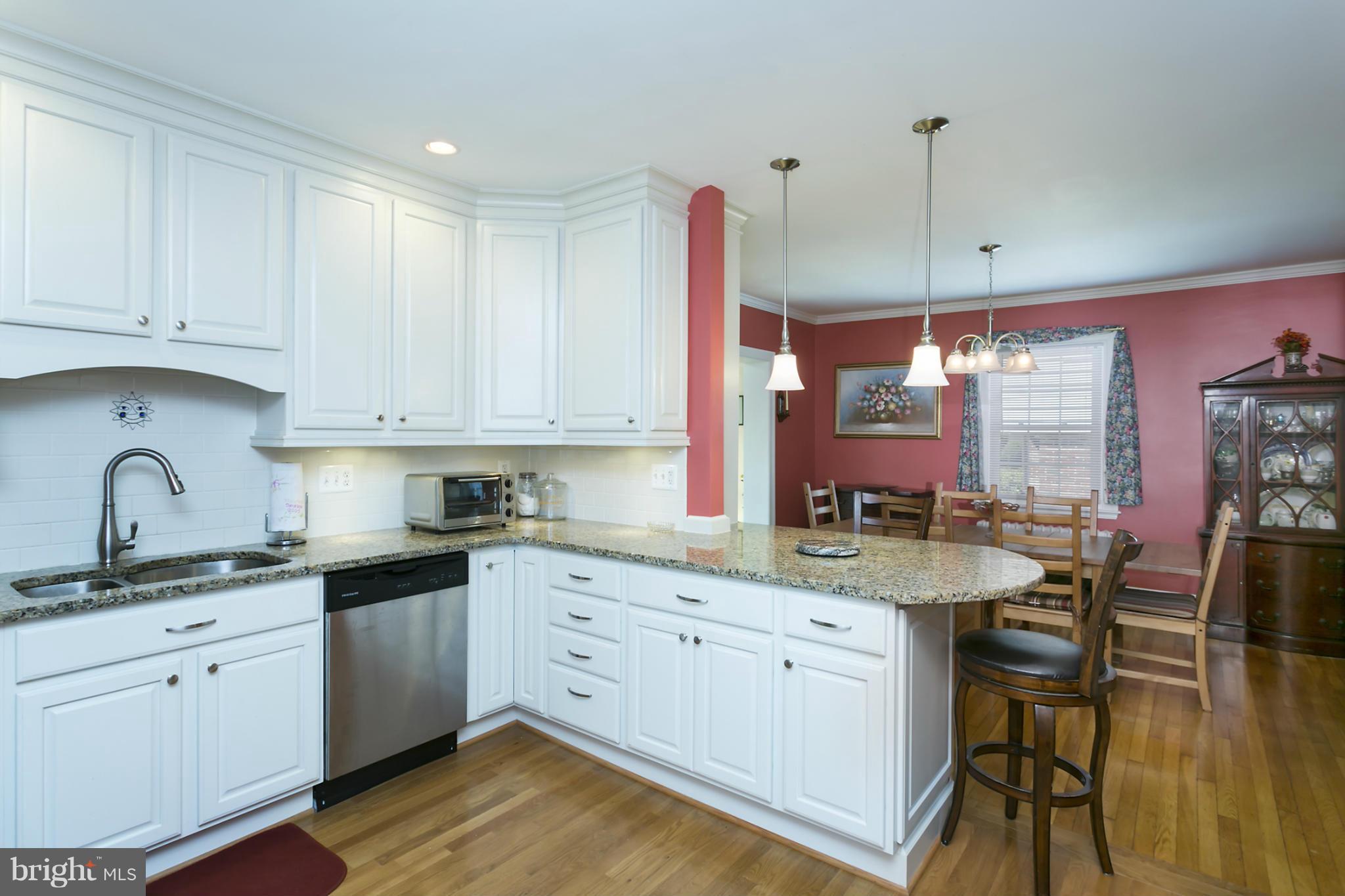 813 Wellington Road Baltimore, MD 21212 - Photo 10 of 30 Kitchen