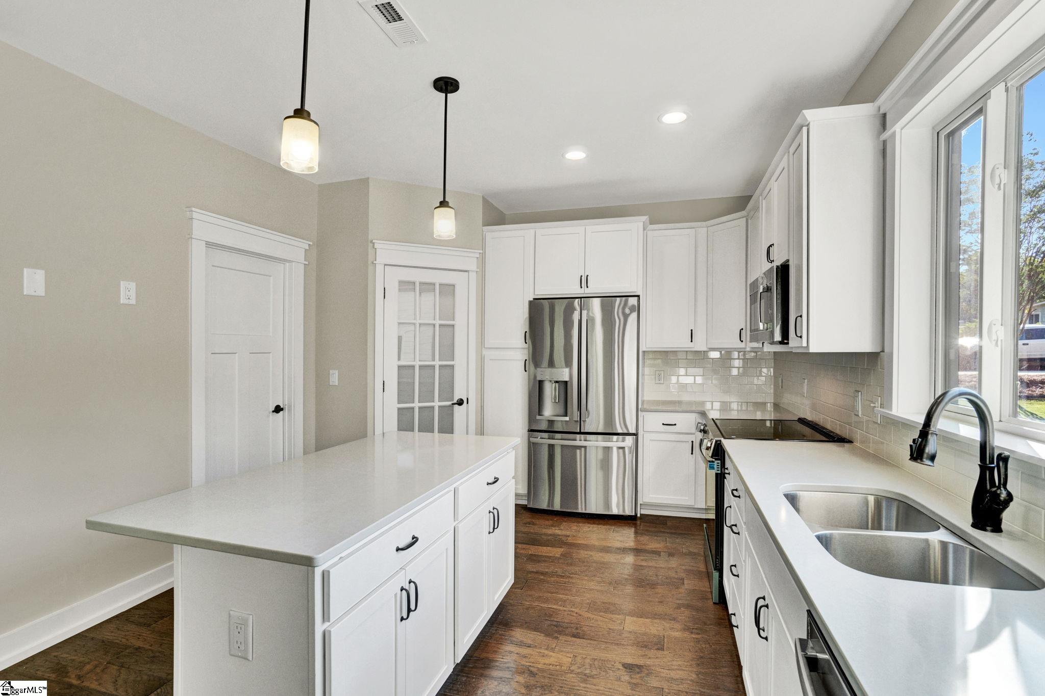 892 Crenshaw Street Pendleton, SC 29670 - Photo 11 of 24