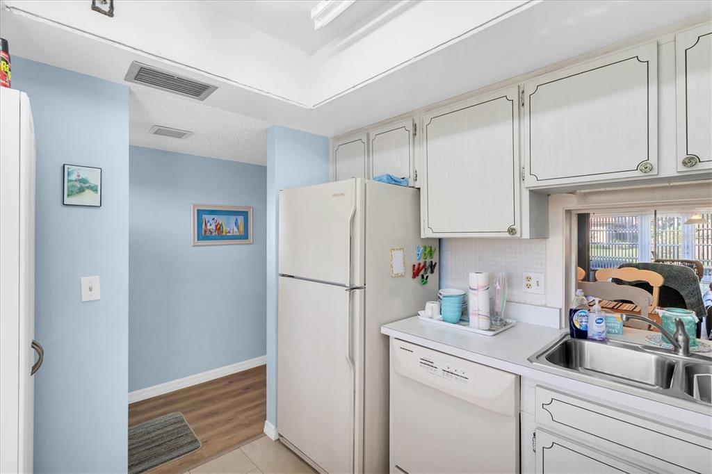 1701 Pinehurst Road, Unit 6A Dunedin, FL 34698 - Photo 9 of 31