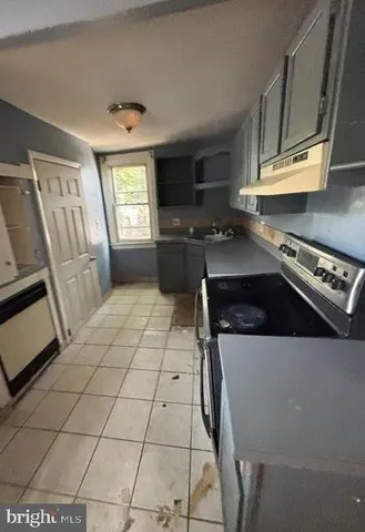 $210,000 | 198 West Avenue, Pitman, NJ 08071