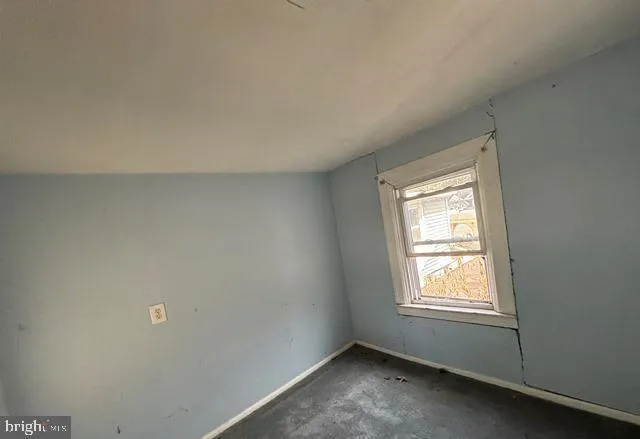 $210,000 | 198 West Avenue, Pitman, NJ 08071