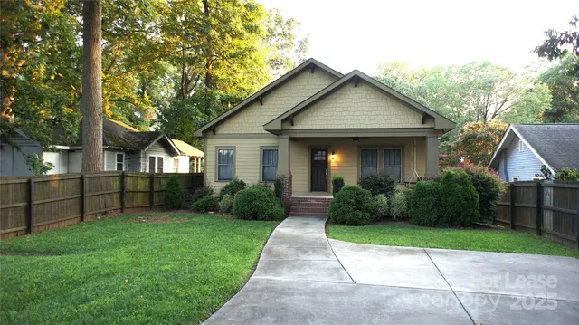 $2,500 | 2014 Rozzelles Ferry Road, Charlotte, NC 28208