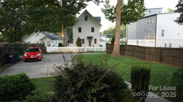 $2,500 | 2014 Rozzelles Ferry Road, Charlotte, NC 28208