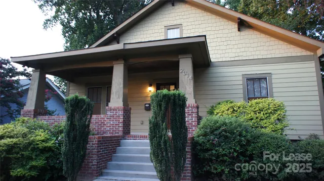 $2,500 | 2014 Rozzelles Ferry Road, Charlotte, NC 28208