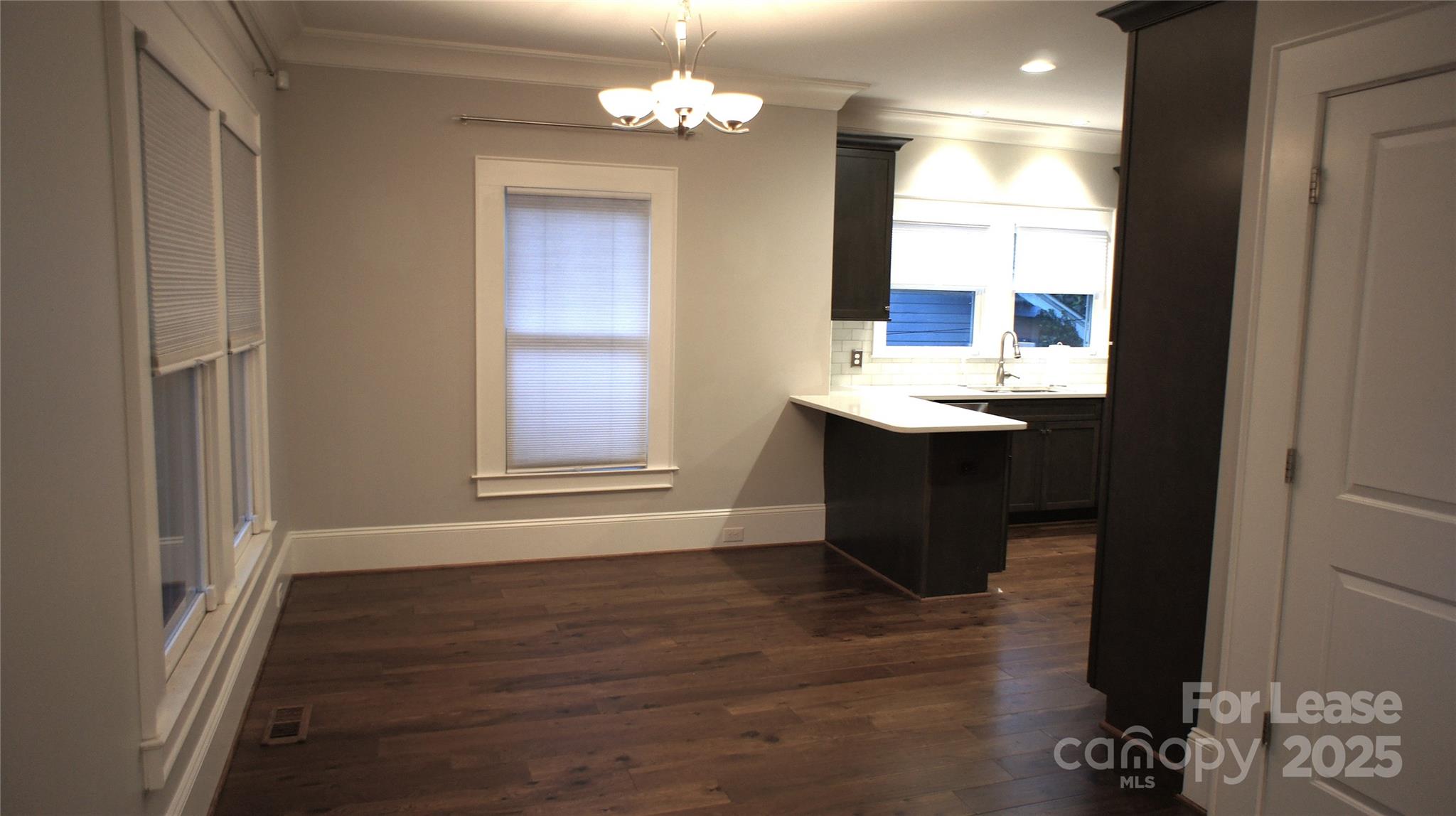 2014 Rozzelles Ferry Road Charlotte, NC 28208 - Photo 8 of 34