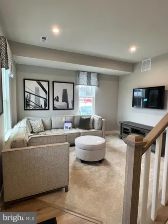 $3,000 | 5 Sidney Lane, Stratford, NJ 08084