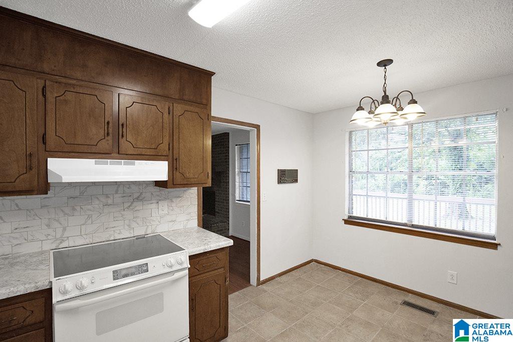 621 Greenbriar Road Fairfield, AL 35064 - Photo 9 of 24