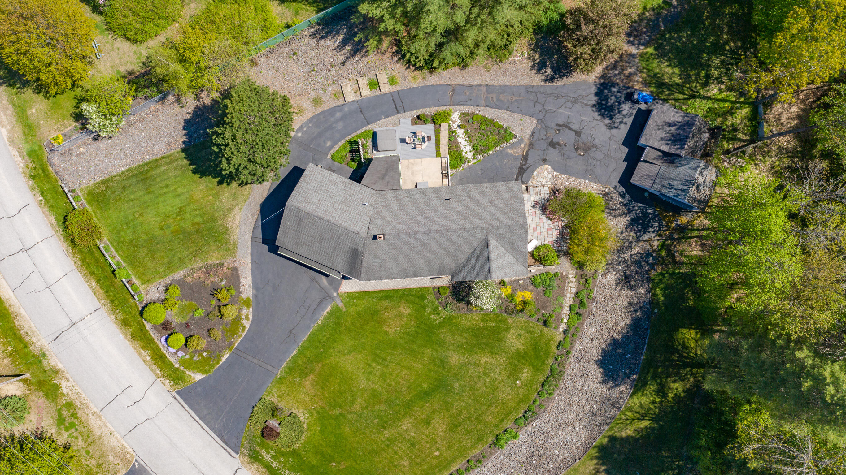 39 Oak Ridge Drive Standish, ME 04084 - Photo 53 of 62 39 Oakridge Drone-3