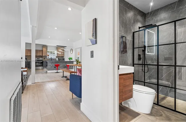 $825,000 | 13751 Northeast 1st Avenue, Miami, FL 33161