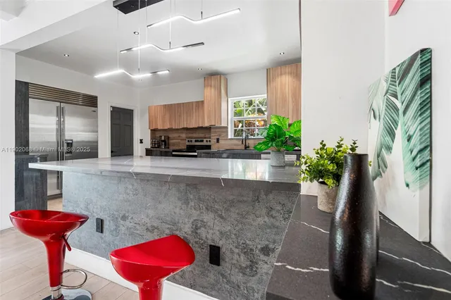 $825,000 | 13751 Northeast 1st Avenue, Miami, FL 33161