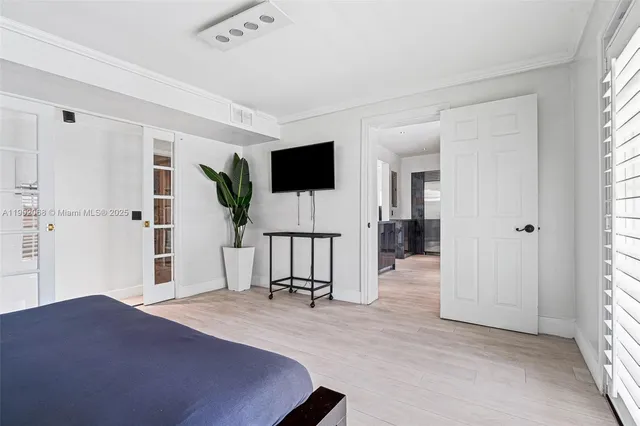 $825,000 | 13751 Northeast 1st Avenue, Miami, FL 33161