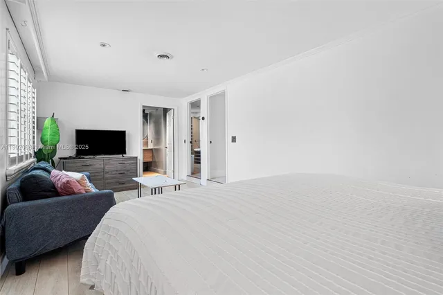 $825,000 | 13751 Northeast 1st Avenue, Miami, FL 33161