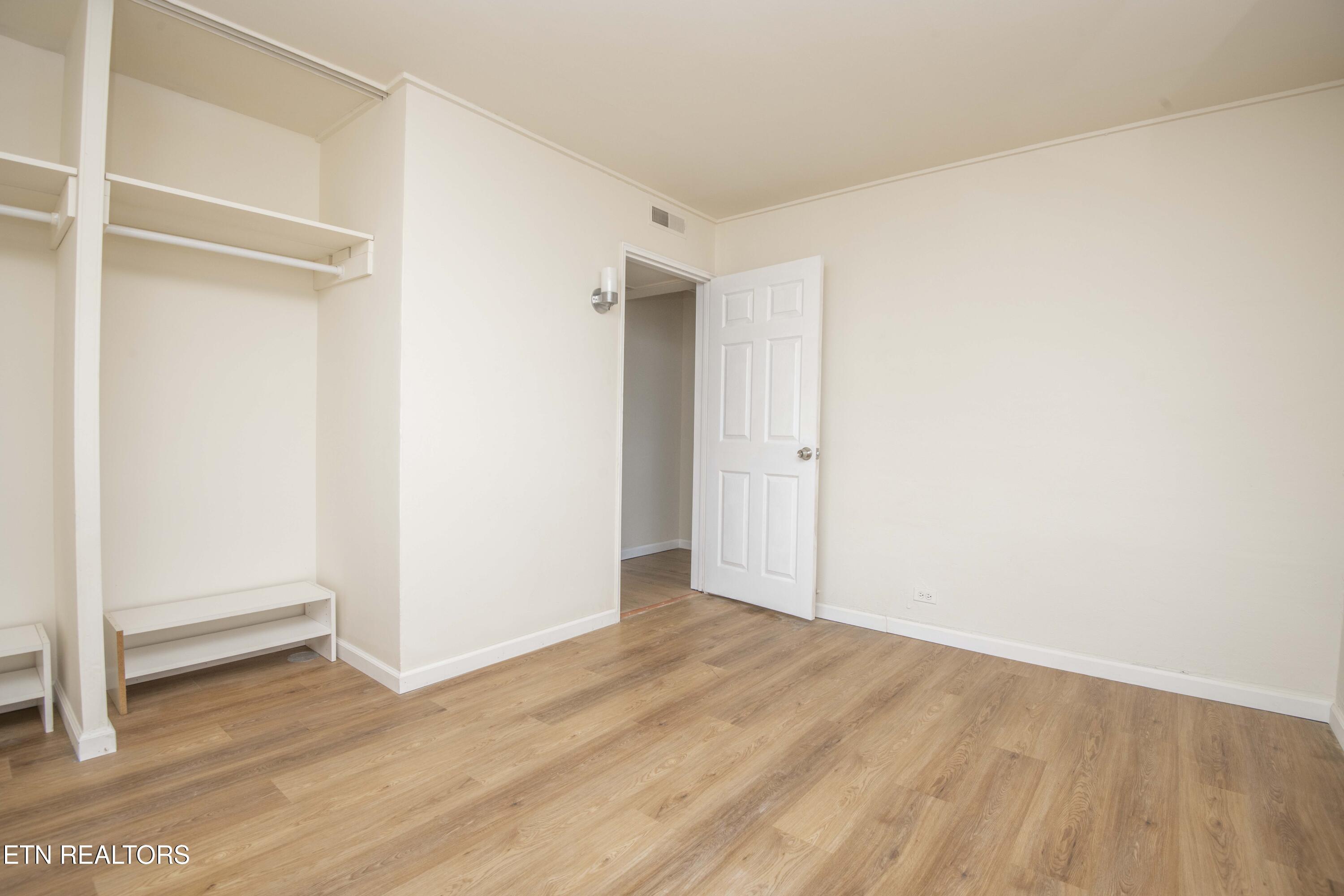 110 Paine Lane Oak Ridge, TN 37830 - Photo 17 of 37 bed 1_1