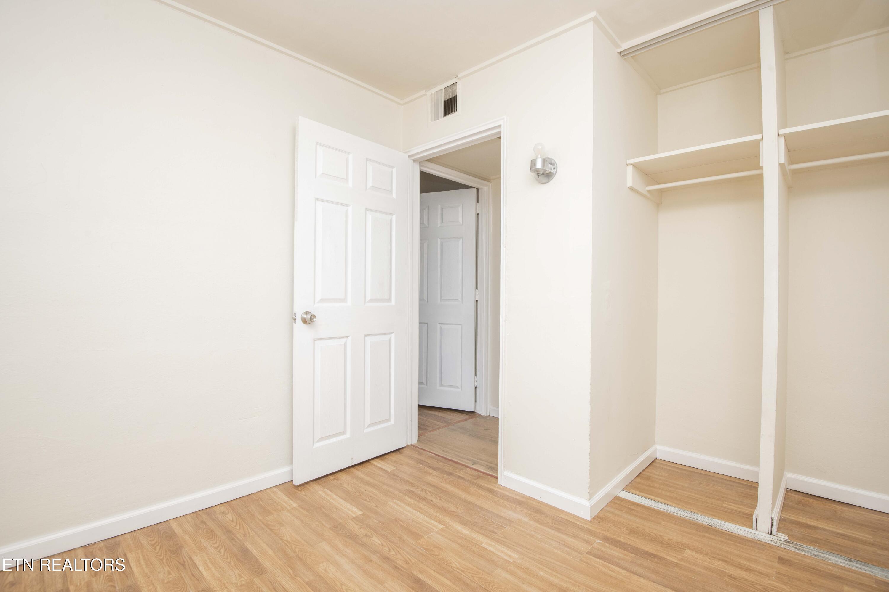 110 Paine Lane Oak Ridge, TN 37830 - Photo 21 of 37 second bed 1_1