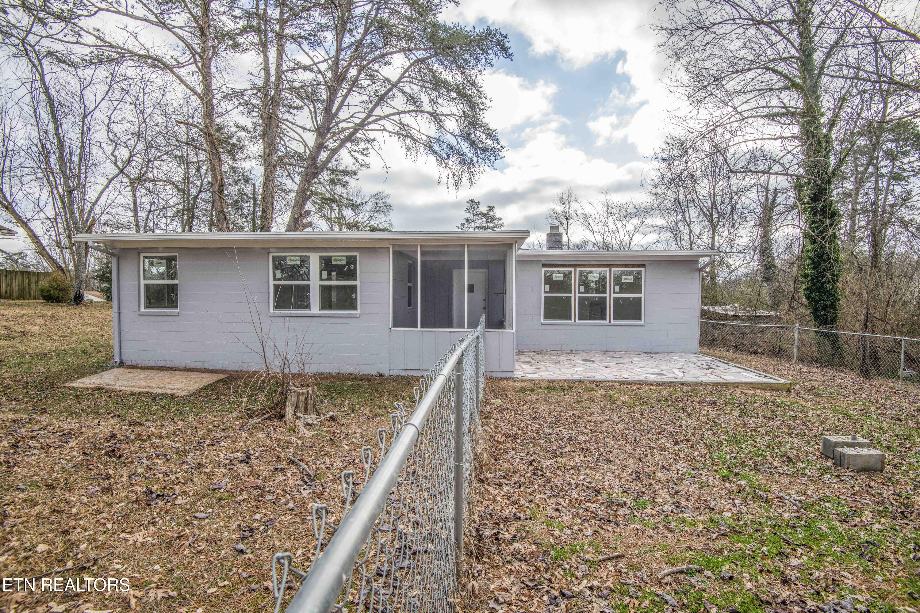 110 Paine Lane Oak Ridge, TN 37830 - Photo 34 of 37 yard 3_1