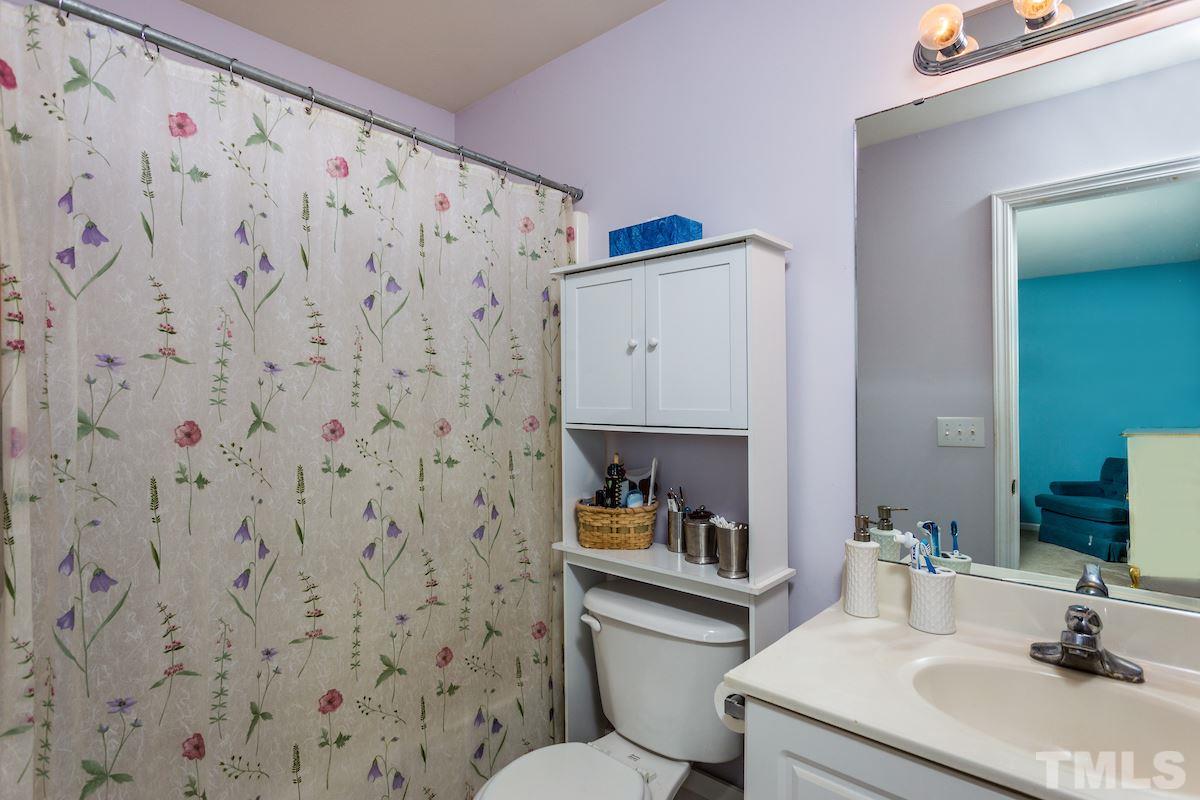 3843 Pin Oak Road Raleigh, NC 27604 - Photo 14 of 21