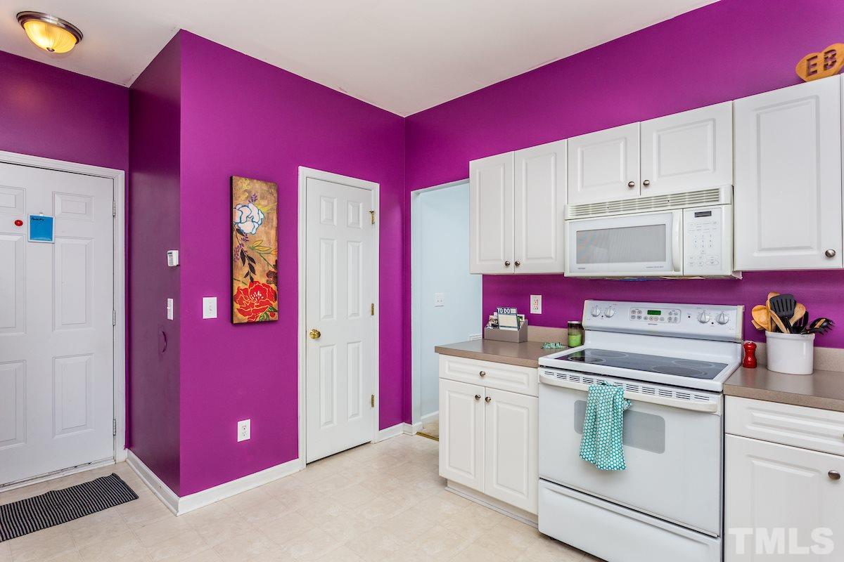 3843 Pin Oak Road Raleigh, NC 27604 - Photo 8 of 21