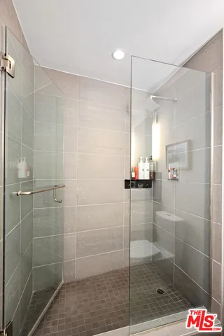 $7,800 | 351 Sunset Avenue, Unit 5, Venice, CA 90291