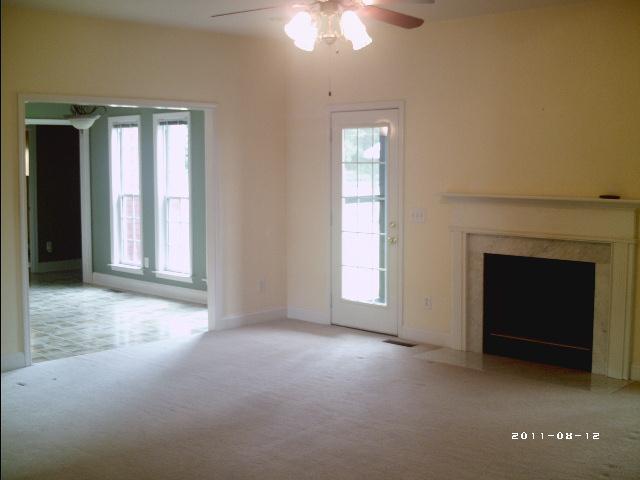 256 Greenvale Road Milton, TN 37118 - Photo 7 of 20 Nice open plan. Door leads to covered patio.