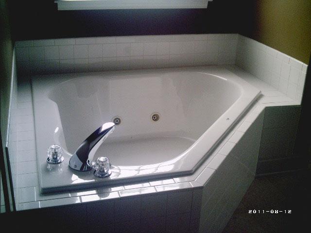256 Greenvale Road Milton, TN 37118 - Photo 9 of 20 A relaxing corner whirlpool!
