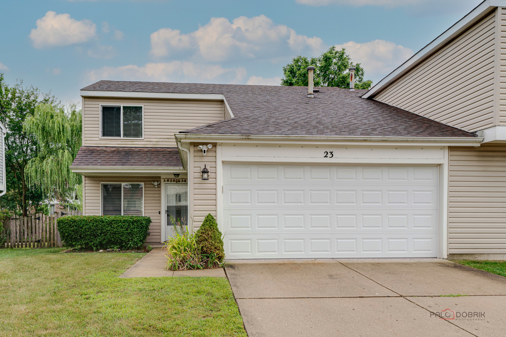 a front view of house with yard