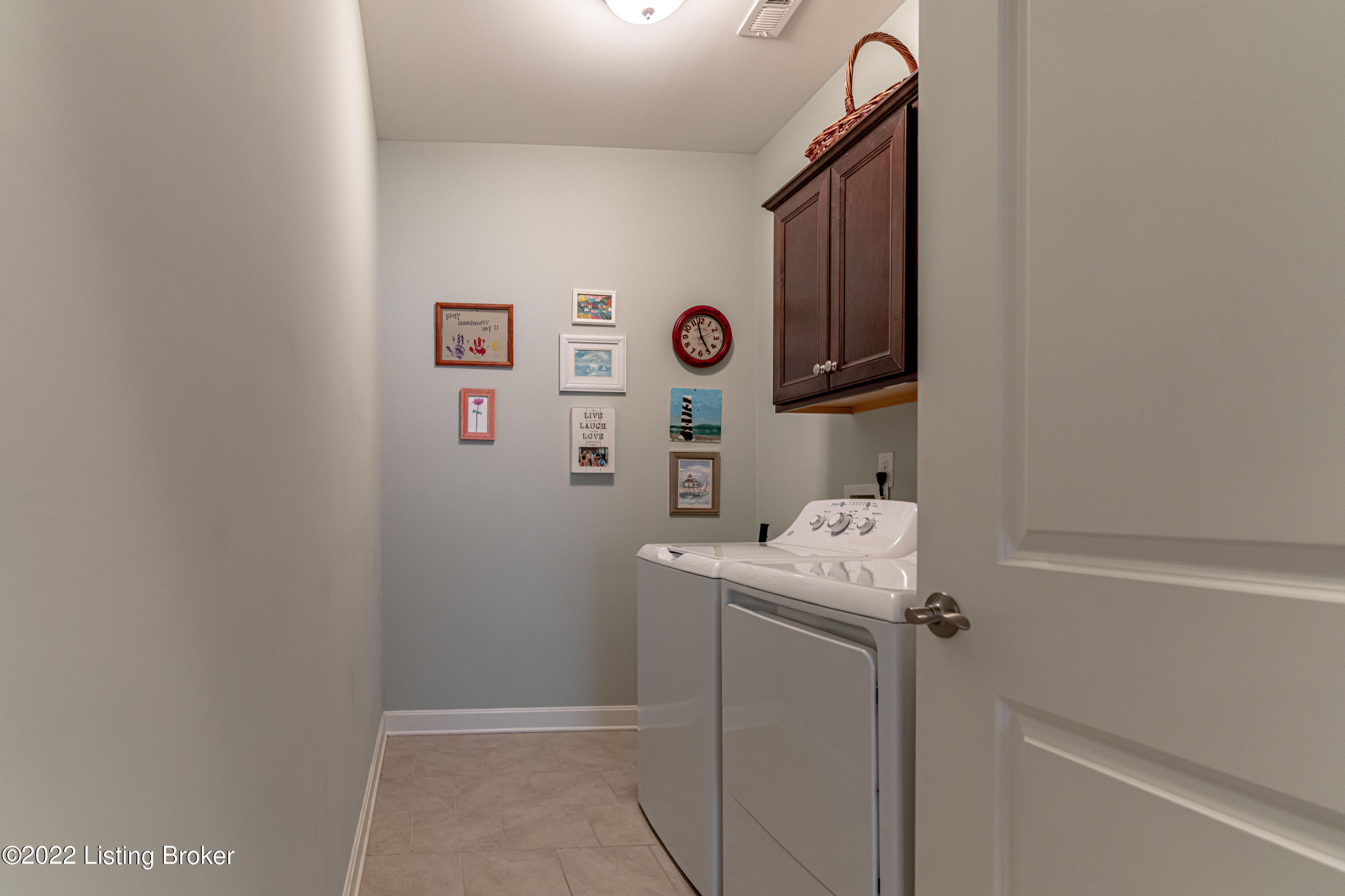 1939 Rivers Landing Drive Prospect, KY 40059 - Photo 45 of 74 Laundry on Main Floor