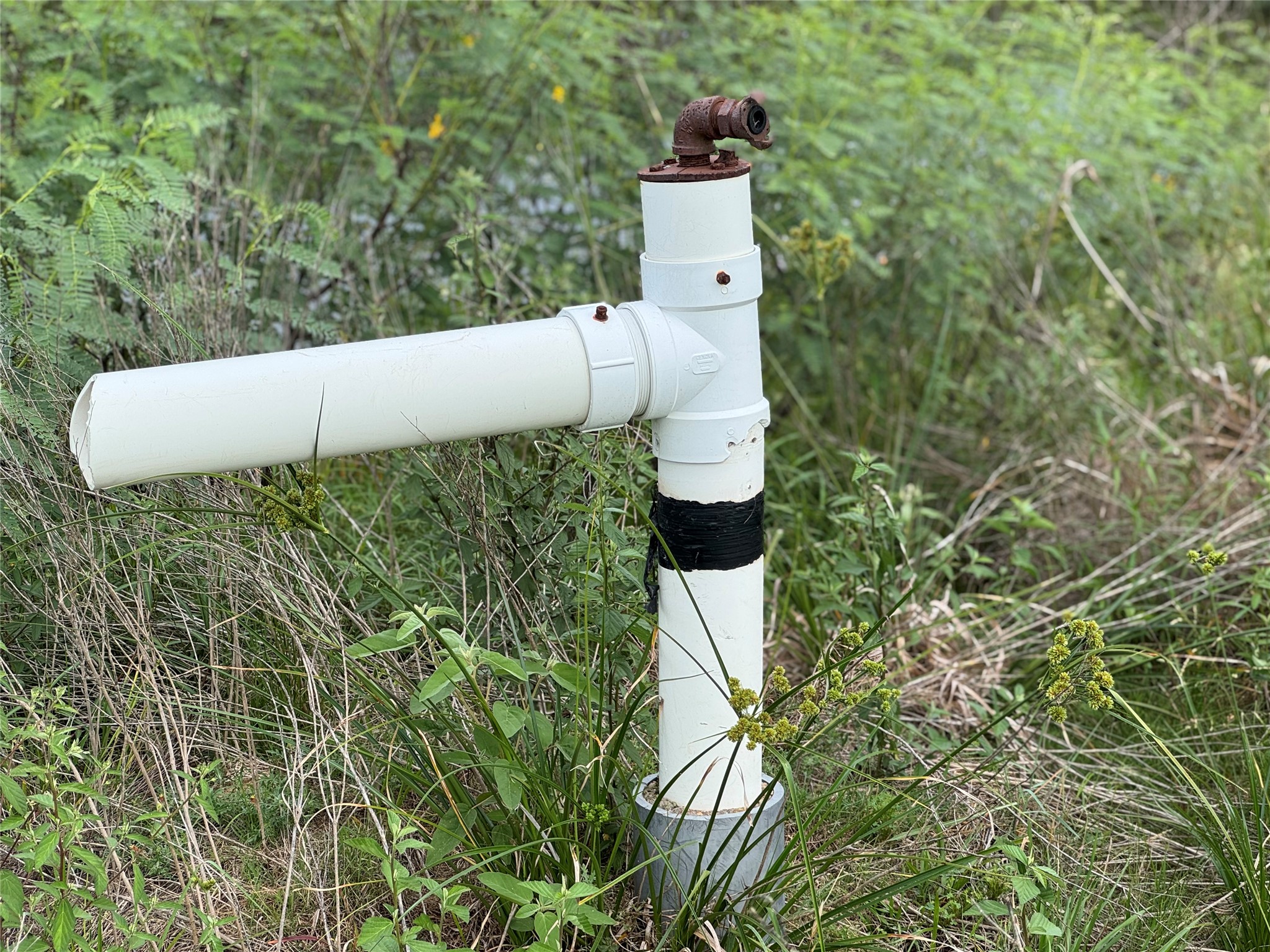 105 Pin Tail Lane Columbus, TX 78934 - Photo 14 of 14 a view of a toilet in a bathroom