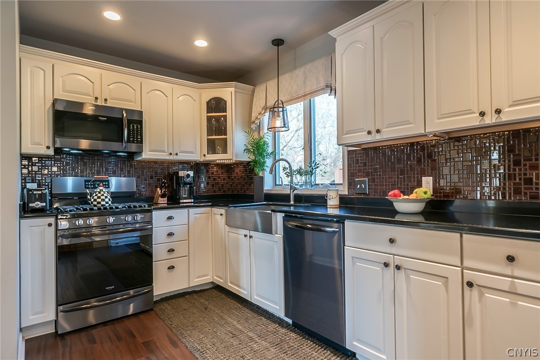 223 Dawley Road Manlius, NY 13066 - Photo 17 of 48