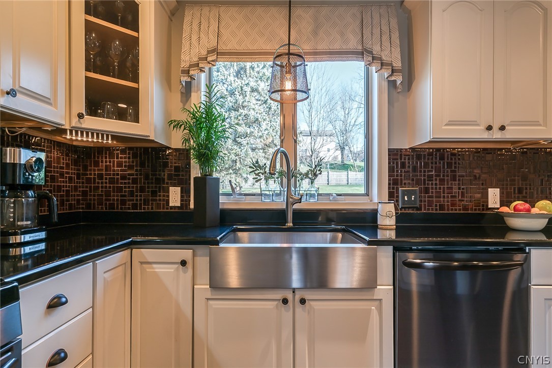 223 Dawley Road Manlius, NY 13066 - Photo 20 of 48