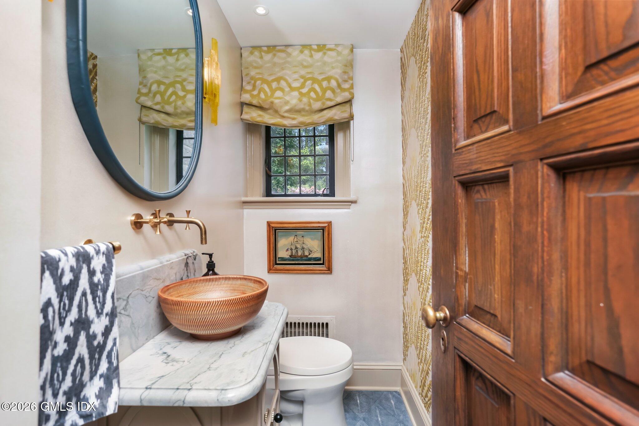184 Stanwich Road Greenwich, CT 06830 - Photo 21 of 50 6-web-or-mls-184-stanwich-rd