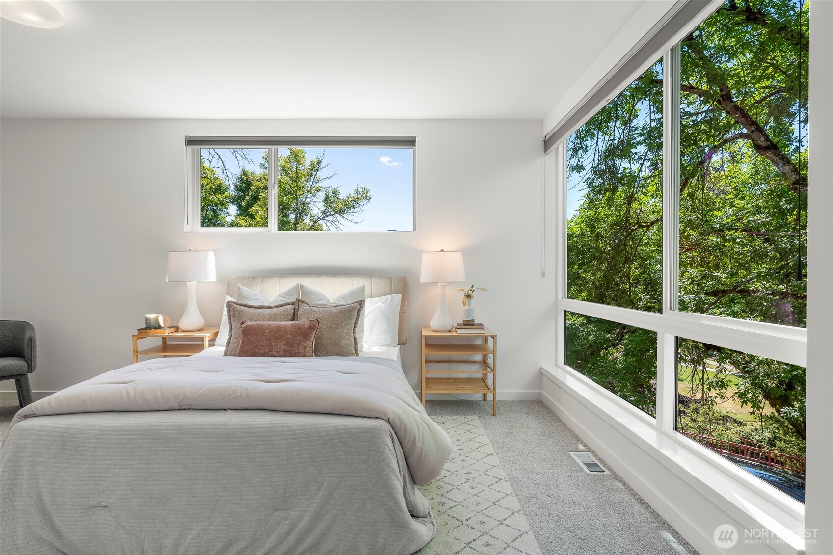 110 22nd Avenue South Seattle, WA 98144 - Photo 14 of 38