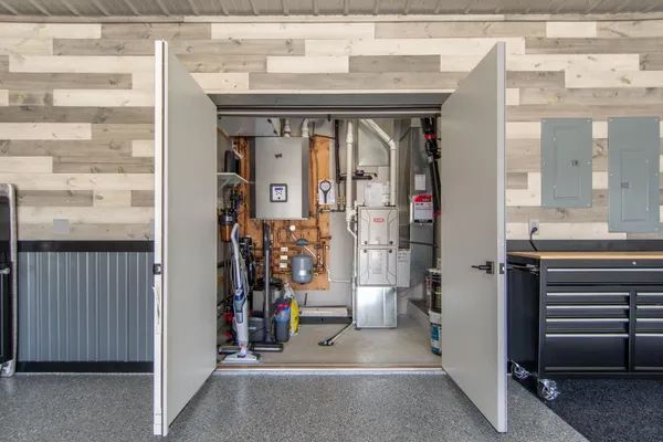 $629,900 | 2127 Tamarack Drive, St. Cloud, MN 56301