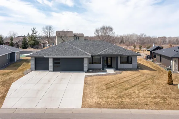$629,900 | 2127 Tamarack Drive, St. Cloud, MN 56301