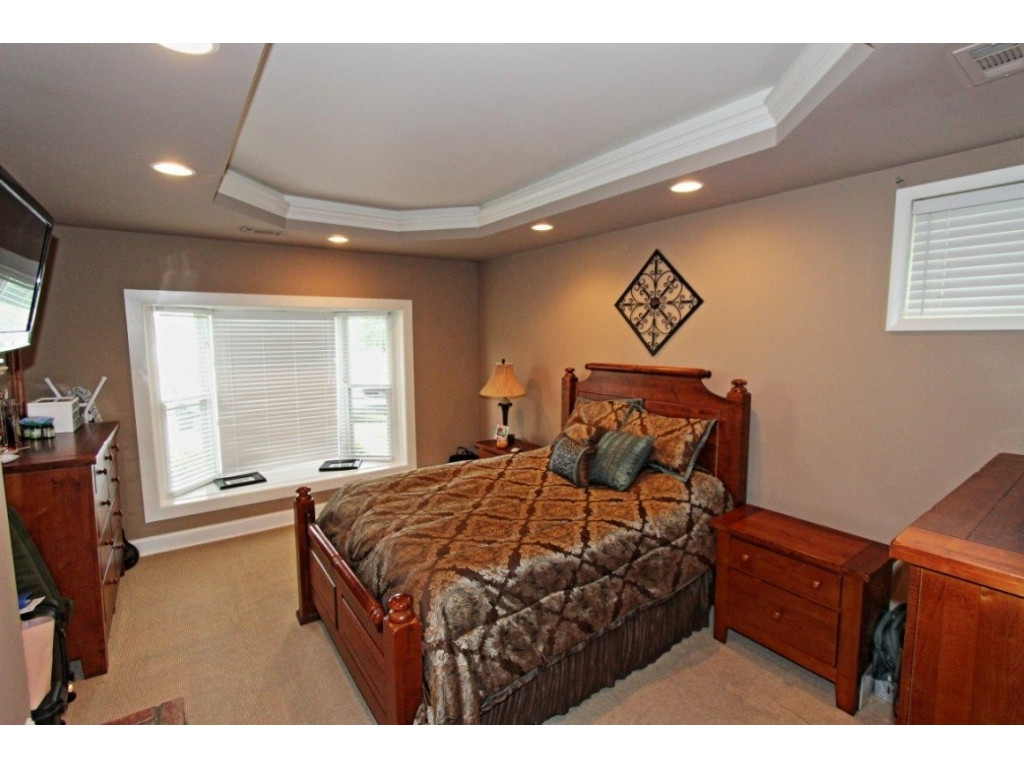 249 Douglas Chapel Road Jonesborough, TN 37659 - Photo 6 of 12 Master Bedroom