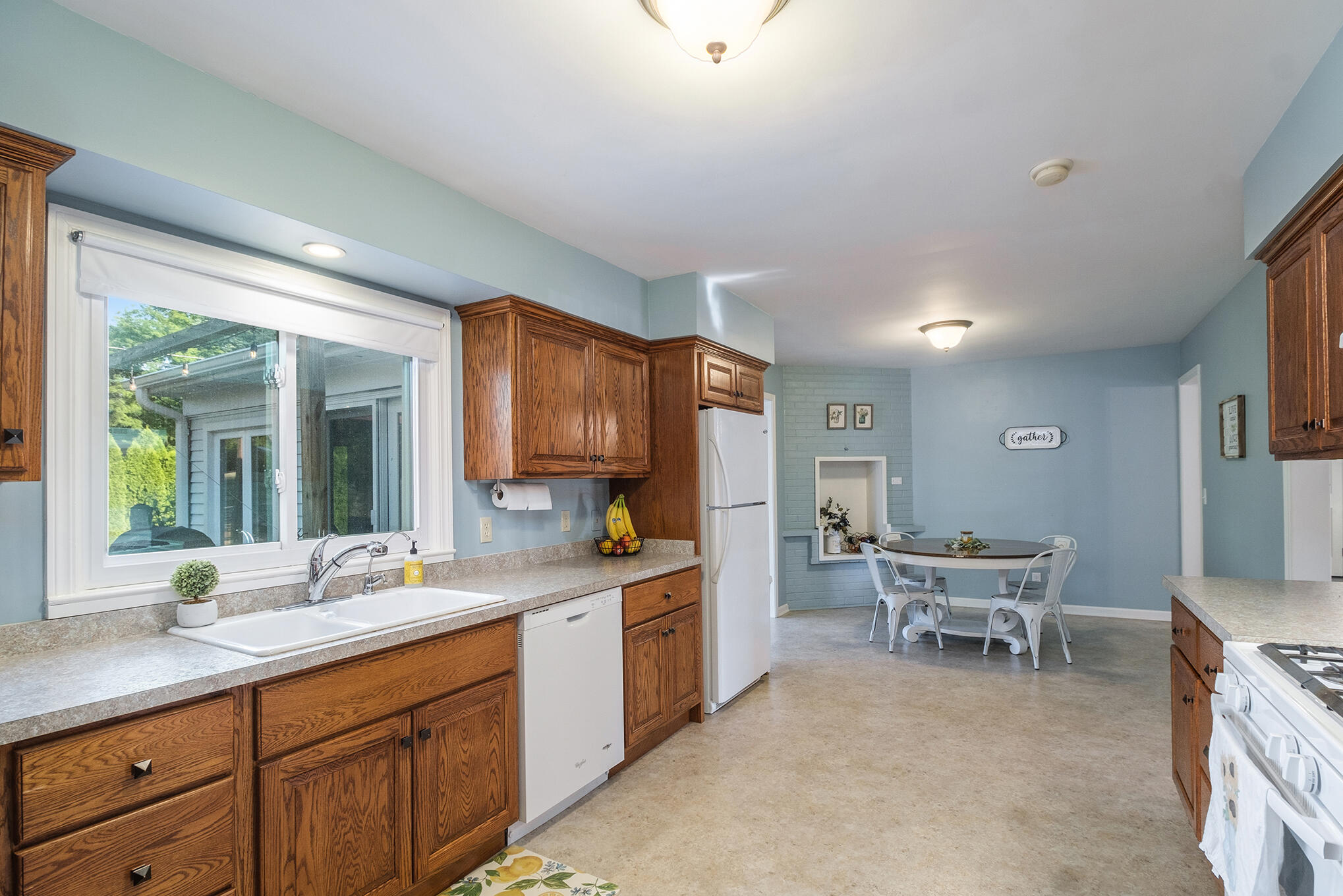1004 Elm Street Three Rivers, MI 49093 - Photo 10 of 30 DSCF3335