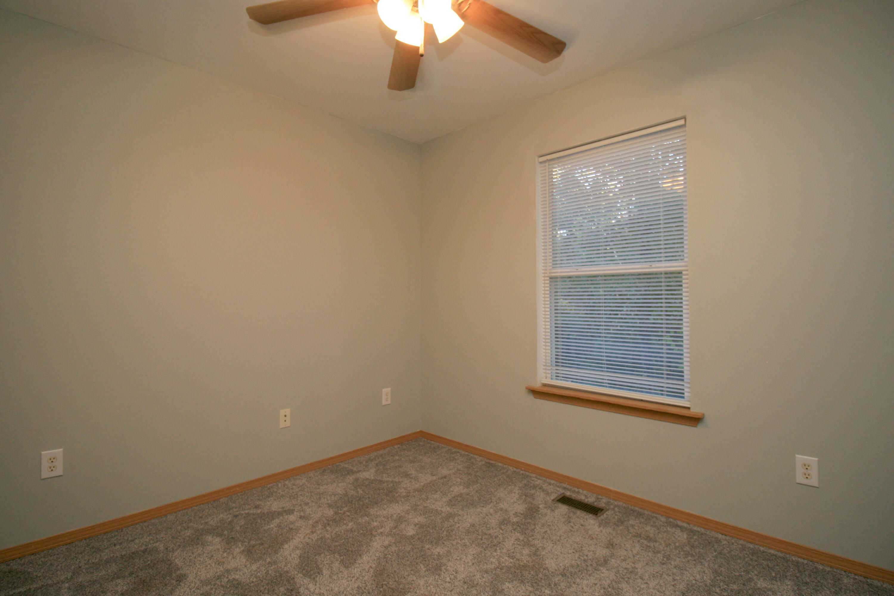 4040 Poplar Road Merriam Woods, MO 65740 - Photo 13 of 17 bedroom 3