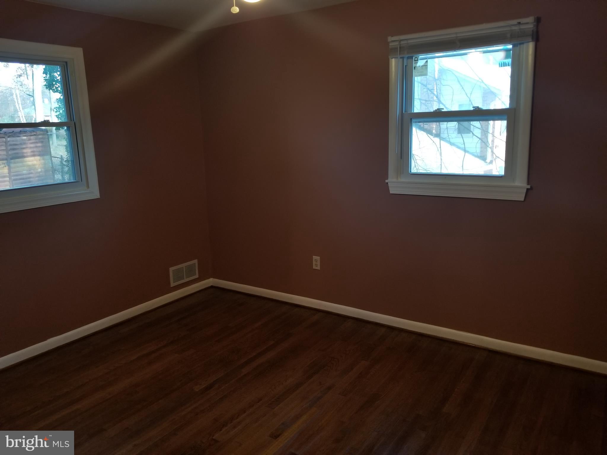 2708 Rambler Place Adelphi, MD 20783 - Photo 20 of 41 an empty room with a window