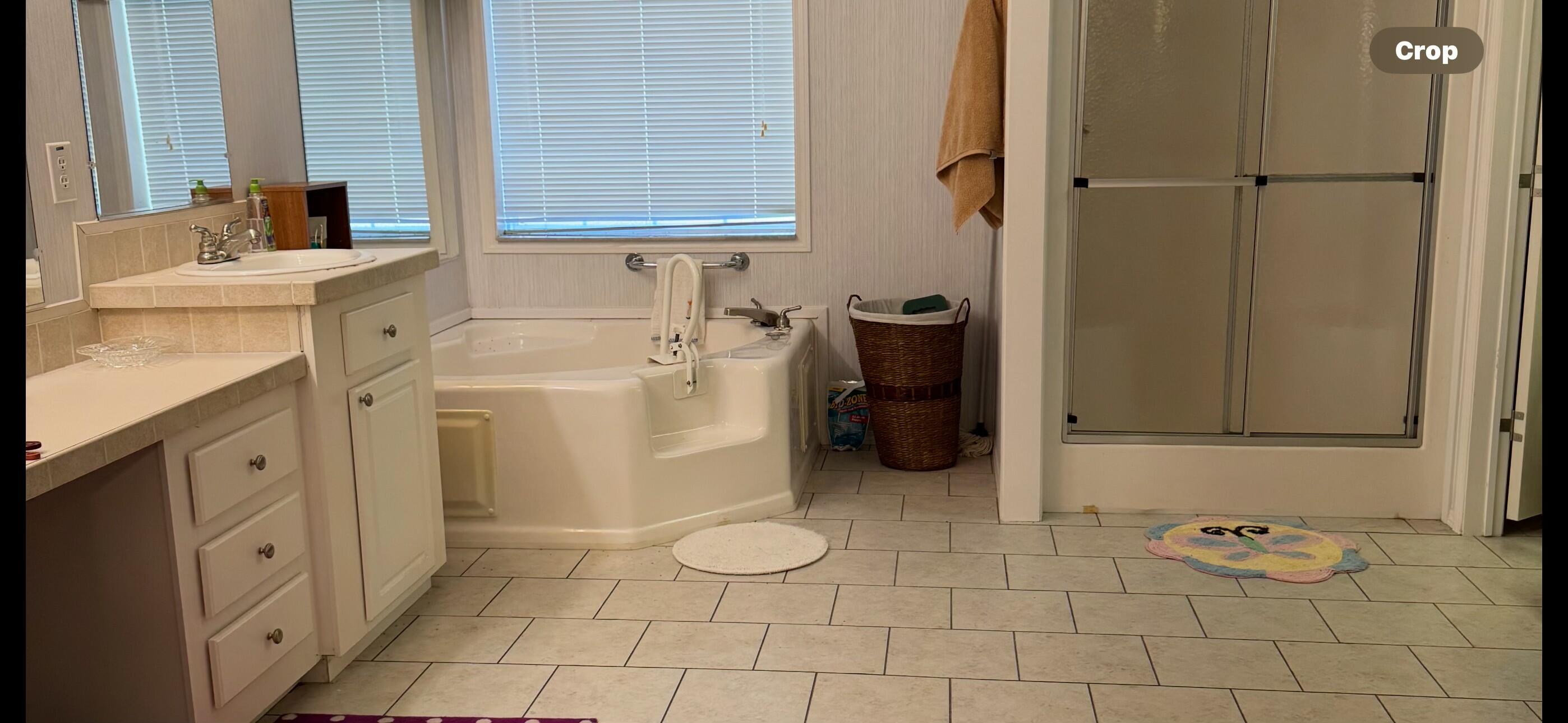 2917 Mock Road Augusta, GA 30909 - Photo 10 of 15 OWNERS BATH
