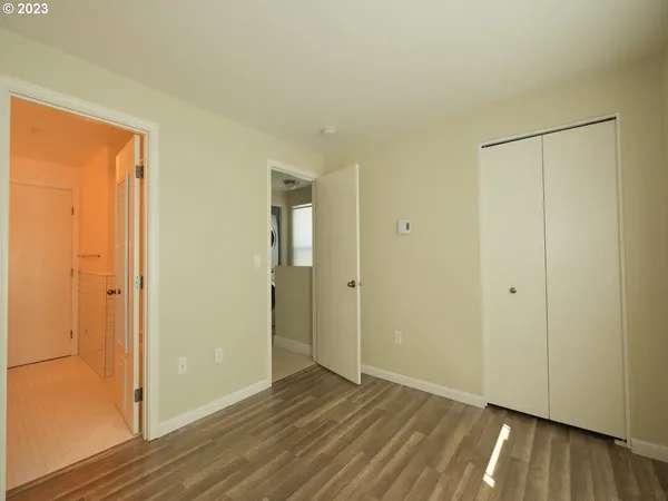 $299,999 | 6720 North Pittsburg Avenue, Portland, OR 97203