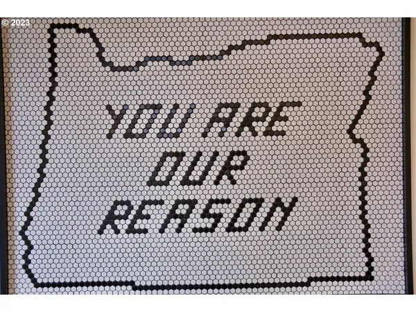 $299,999 | 6720 North Pittsburg Avenue, Portland, OR 97203