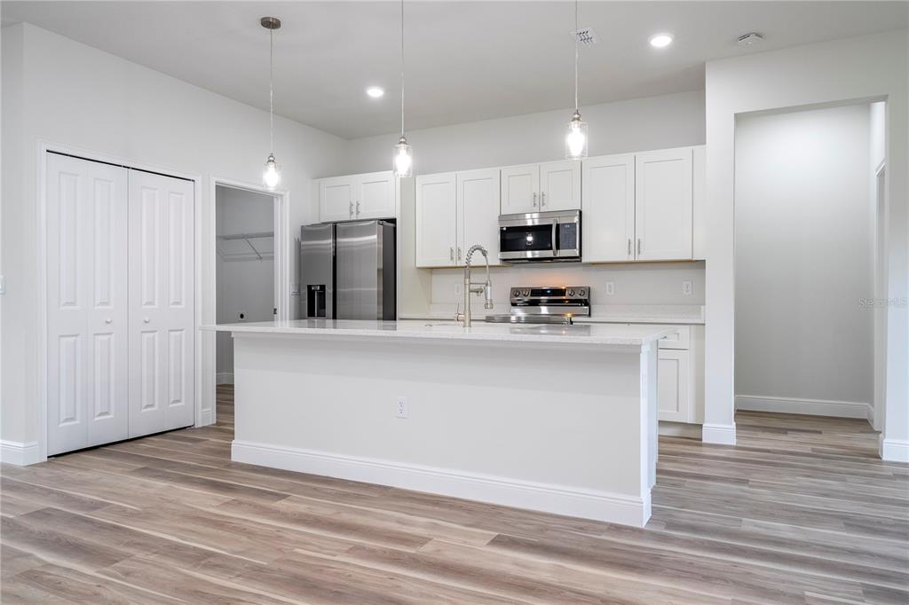 3998 Southwest 157th Place Road Ocala, FL 34473 - Photo 15 of 88