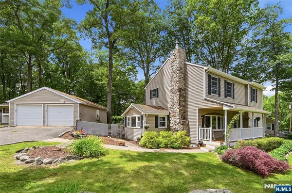 $599,000 | 13 Highview Trail, Wharton, NJ 07885