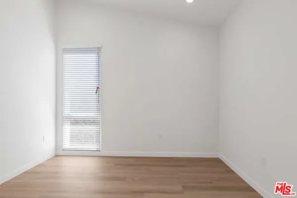 $3,800 | 15912 Vose Street, Van Nuys, CA 91406