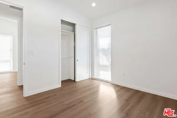 $3,800 | 15912 Vose Street, Van Nuys, CA 91406